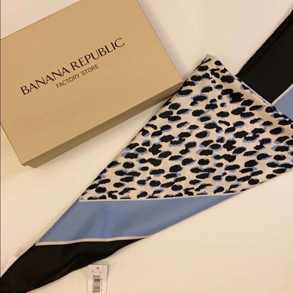 Banana republic Neckerchief scarf